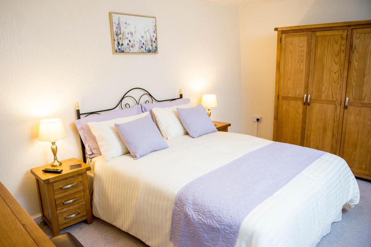 Awel Taf- Central Cottage Ideal For Families, With Parking St Clears Eksteriør billede