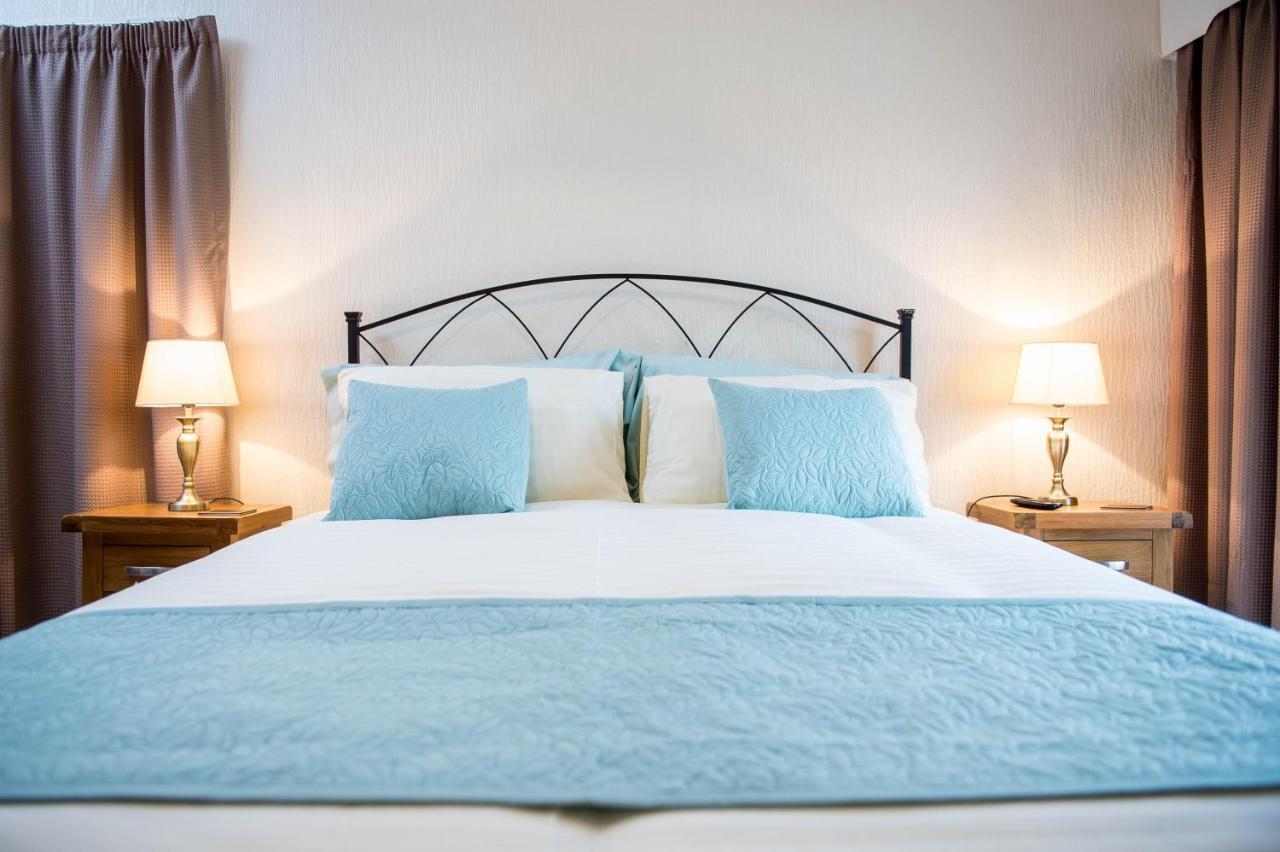 Awel Taf- Central Cottage Ideal For Families, With Parking St Clears Eksteriør billede